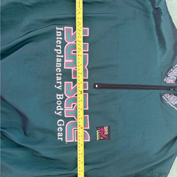 Surf Style Nylon Pullover - Picture 3 of 5